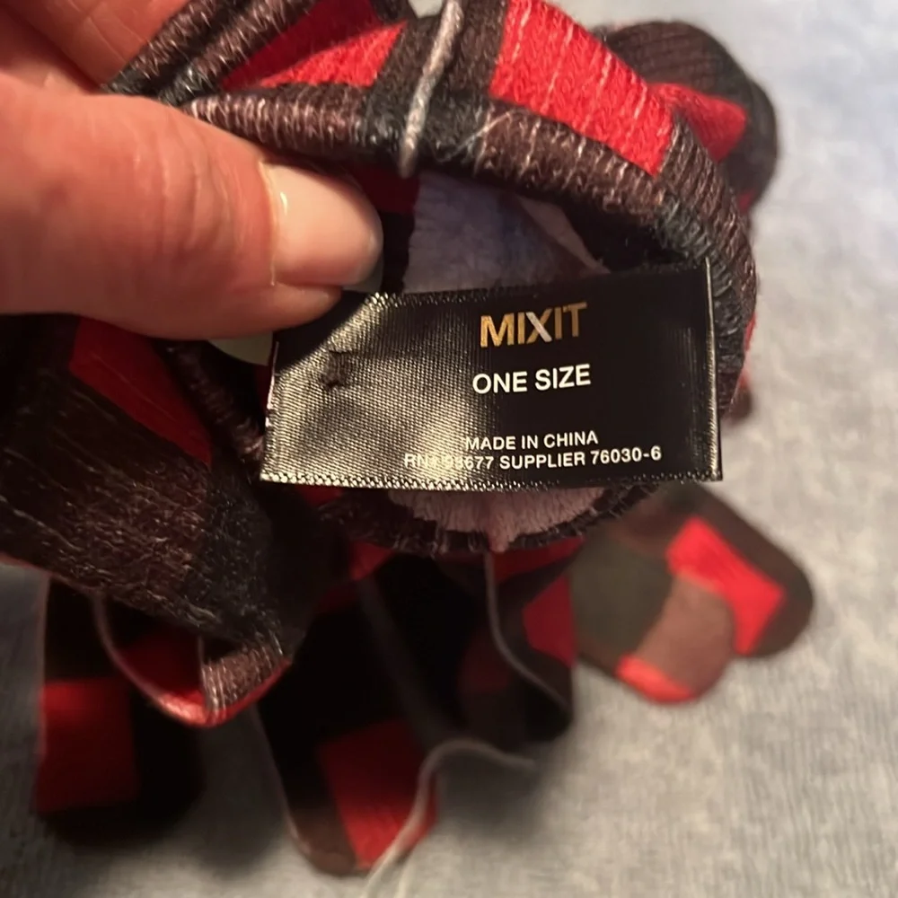 Mixit Black & Red Plaid Touchtech Gloves